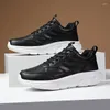 Casual schoenen Winter groot formaat 48 MANNEN Runnen pluche warm gevoerde tenietmasculino mode veter-up mannelijke jogging sneakers zwarte all-match