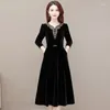 Casual Dresses Vintage Applique Velvet Party Dress Women Elegant Slim Long Sleeve A-Line 2024Spring Kne-Length Vestidos