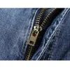 Jeans cortos de mezclilla Hombres de color azul claro Blue delgada Retaos pantalones cortos de verano Jeans para hombres Pantalones casuales Hombres de ropa de lujo 240327