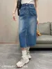 Designer di gonne Nanyou di alta qualità 2023 Summer Nuovo P ja Triangle Design Split Versatile Denim Skirt for Women YPFJ