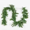 Flores decorativas 72 Mesh Pine Folhe Plants Artificial para Christmas Grass Vine Skewers Decorações de casas de jardim ao ar livre