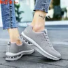 Scarpe casual sneaker moda mesh allacciato in alto addensando alti comodi traspiranti