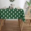 Tableau de nappe verte à pois