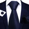 Praço de arco conjunto de 3 peças de punho de punho de punho Pocket Square 2024 Men's Business Comuting Formal de desgaste formal amarrado