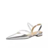 Sandaler Summer Transparent Diamond Pointed Low Heel Flat Bottom Everyday Versatile Dress Stora och små kvinnors skor