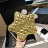 2024 Nieuwe 24c Designer Mini Flap Bag Star Coin Purse Mirror Mirror Kalfskin Metallic Kalfslin Roze Gold Sliver Metal Leather Crossbody Woman's Luxe Schouder