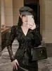 Bluzki damskie Spring Black Blouse Slim V Seckie Seksowne swobodne koszule Flocking Lace Y2K Tess Chic Vintage Elegancki Blusas de Mujer