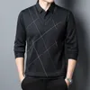 Browon Brand Graphic T Shirts Men 2024 Autumn Lengeheve Fake2ピースTシャツ男性ファッションカジュアルチェック柄Men TシャツTOPS 240402