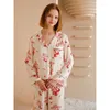 Hemkläder 2024 kinesisk retro stil röd tall satin tryckt pyjamas kvinnors långa ärm kostym viskos bekväm loungewear för