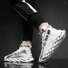 Casual schoenen 2024 mode origineel merk high-top sneakers liefhebbers maas maas soft bottom ademende rennen voor heren laarzen mujer