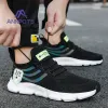 Men's Breathable Shoes White Casual Running Shoes Male Light Non-slip Classic Sports Women Couple Mesh Sneakers Tenis Masculino