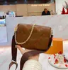 豪華なクロスボディバッグ女性ファッションショルダーチェーンバッグCoussin Designer Handbags Totes財布財布メッセンジャークラッチイブニングクロスボディバックパックdhgate