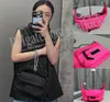 BASSO MEDIO RAVER CON DESIGNORE PINK NERO CATERE CROVE TOTE TOTE TOTE PERCOLA PUNSO PERCHE LUMI PULTICHE PULLA PULLA PERCHITÀ MEDIO BAGO MEDIO 4915278