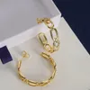 Luxusdesigner 18K Gold Hoop Huggie Ohrringe Frauenmode einfache runde Ohrringe für Frauen Hochzeitsfeier Geburtstagsgeschenk Schmuck Schmuck