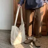 Akşam çantaları kadife omuz çantası kadınlar için 2024 vintage büyük alışveriş alışverişi kızlar öğrenci kitap çanta gündelik tote