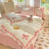 Pink Lace Ruffle Bowknot Duvet Capa Salas de capa de cama de casas de cama de luxo Conjunto de roupas de cama para meninas decoração de mulher 240320