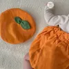 男の子の女の子ハロウィーンコスプレ黄色のカボチャロンパース新生服