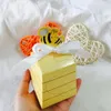 Embrulho de presente 50pcs/lote amarelo mel favores caixa de doces com fitas brancas para chá de bebê/aniversário e presentes da festa infantil