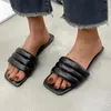 Pantofole alla moda femminile sandali a bordo traspirante sandali casual per donne sfocate