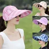 Cappelli da spiaggia di Cappelli da spiaggia 1pc di cappelli a bordo largo per la protezione UV a strisce estate con una testa femminile con grandi teste con grandi teste