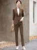 Kadınlar iki parçalı pantolon uzun kollu bahar ve sonbahar bir düğme düz renk ince mizaç siyah butik resmi aşınma iki parçalı set