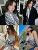 Écharpe en tricot de créateur twil schal ensemble pour les hommes femmes d'été 100% en satin de mode satin créateur de châle de châle de châle de luxe à carreaux