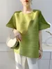 Kvinnors T -skjortor Miyake 2024 Summer Pleated Tops Loose Large Size Casual Designs