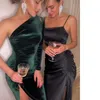 2023 Solid Long Sleeve One Shoulder Ruched Slit Velvet Midi Dress Sexig Party Club Elegant Bodycon Dresses Femme Robe Longue 240402