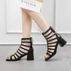 Hip Romeinse stijl Sandalen Hoge hakken Ronde Toe Dikke Heel Shoes Women's Back Zipper Fashion Cutal 240228