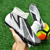 Buty piłki nożnej mężczyźni kobiety światło Flyweave High Nudity Teenagers Boots Football Boots Outdoors Cleats Antiskid Chaussure Sneakers 240323