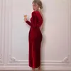 2023 Solid Long Sleeve One Shoulder Ruched Slit Velvet Midi Dress Sexig Party Club Elegant Bodycon Dresses Femme Robe Longue 240402