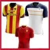 23/24 US LECCE SOCCER JERSEY HOME AWATE ТРЕТЬЯ 2023 2024 г. Стрефеза Федерико Басчиротто Джоан Гонсалес Владимиро Фалконе Марин Понграч Реми Удин Футбольные рубашки