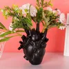 Vases Scandinavian Heart Resin Flower Pot Decorative Ornament Simulation Heart-shaped Vase Living Room Bedroom Design Ornaments