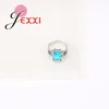 Cluster Anneaux Fine 925 Bijoux à aiguille en argent sterling pour les fiançailles de mariage Femmes Elegant Finger Ring Red et Blue Clear CZ Crystal Inter