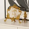 Decoratieve platen Franse retro koperen juwelier Rack Creative Mesh ketting oorbellen planken bureaublad licht luxe verticale opslag
