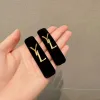 Diseñadores Clips para el cabello Barrettes Diseñadores de cabeza de cabeza clásica Ropa de cabeza para mujeres Letras de la niña Luxury Clip Campo de moda Fashion Bandors Accesorios de moda