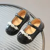 Baby Girl Leather Girls Princess Shoes Descoration Детская кожаная туфли Черно розовая белая детская малыша детская защита ног. 21-30 B57E#