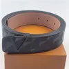 Cinture di lusso Fashion Luxury Flower Striped Belt Belt Designer di alta qualità da uomo e femmina 3,8 cm