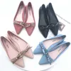 Nouvelles sandales de gelée Melissa pour les femmes Melissa Bowknot Poirée de femmes Sautes simples pantoufles plates