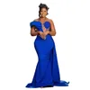 2024 Elegant Arabic Royal Blue Mermaid Prom Dresses Sheer Long Sleeves Pearls Beaded Sexy Slim Fitted Long Satin Formal Evening Gowns African Women Special Occasion