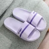 Fashion Woman Slippers intérieure Slipper Purple Tlides Summer Beach Chaussures pour femmes