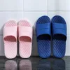 Fashion Man Slippers Slides intérieures Chaussures de plage d'été bleu
