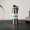 Bouteille d'eau avec une capacité de poignée portable couvercle sécurisé en acier inoxydable pour les séances d'entraînement de gymnase de voyage