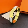 Bracciale oro Designer Bracciale Clic Donne uomini classici gioielli in acciaio titanio 19 colore selezionare di alta qualità non sbiadire unisex regalo da donna braccialetti in argento braccialetti d'argento