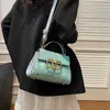 Designer Bag High End Fashion Light Luxury Handheld Box Bag For Womens 2023 Ny fransk minoritet One Shoulder Crossbody Small Square Trend