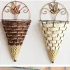 Vasi 1pcs Bello e pratico fiore Piatto da casa Casa Fence Fence Fiottana a pianta di fioriera Cone Style non include il