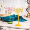 ワイングラス中世の手描きフラワーカップ色のクリスタルガラス高赤