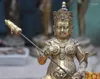 Dekorativa figurer gammal tibetansk buddhism brons 24k guldguru rinpoche padmasambhava buddha staty