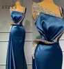 Blue Royal Satin Sirène Robes de soirée formelles pour femmes Crystal perle plus taille Prom Party Gowns Robe de Mariage BC115474079001