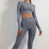 Ensemble actif Ensemble de 2 costumes de yoga sans couture pour femmes avec trous de pouce